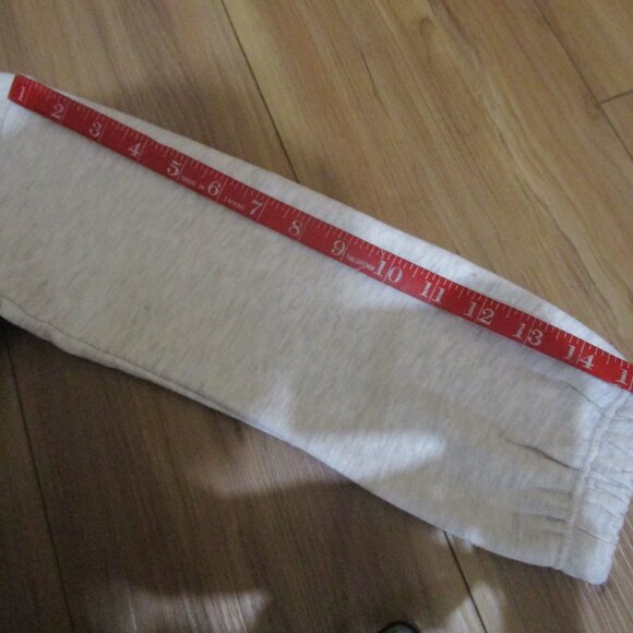 NWT Adorable Cozy Lucky Brand Girls Desert Flower Sweatshirt size 7 grey/beige - Picture 13 of 17